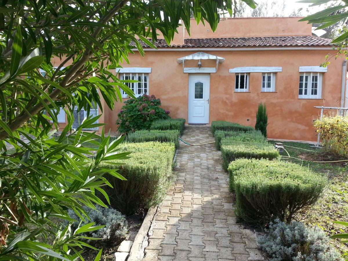 La Mansardiere Villecroze Exterior foto