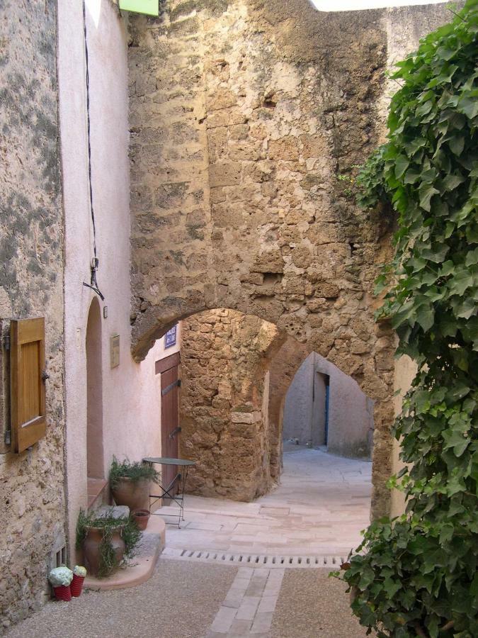 La Mansardiere Villecroze Exterior foto